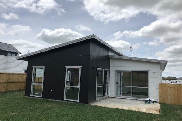 Photo of property in 53 Ridgedale Crescent, Flagstaff, Hamilton, 3210