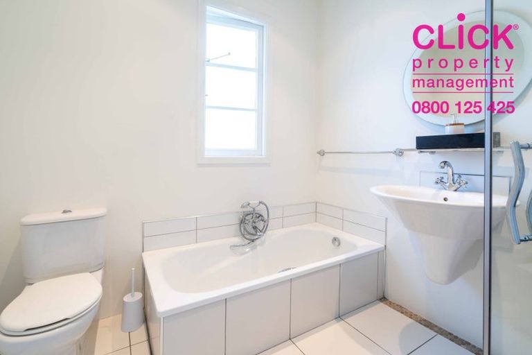 Photo of property in 115 Mornington Road, Kenmure, Dunedin, 9011