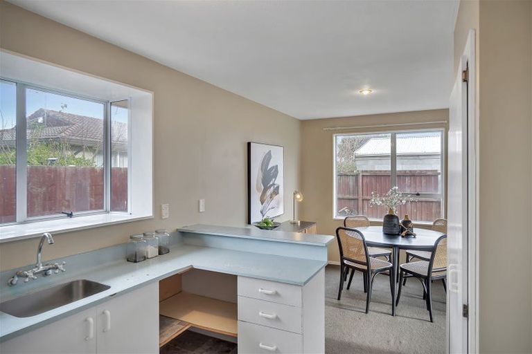 Photo of property in 2/40 Wilson Street, Islington, Christchurch, 8042