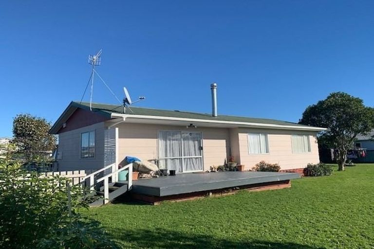 Photo of property in 7 Rimu Street, Levin, 5510