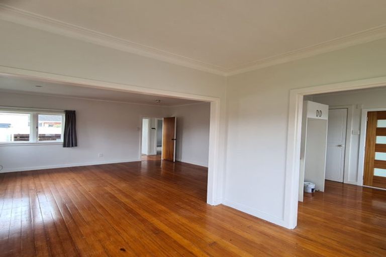 Photo of property in 1/6 Chapel Street, Papakura, 2110