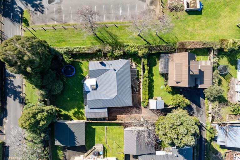 Photo of property in 28 Morris Road, Hillcrest, Hamilton, 3216