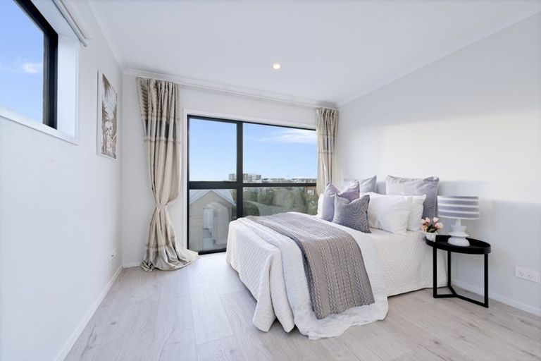 Photo of property in 1 Onekiritea Road, Hobsonville, Auckland, 0616