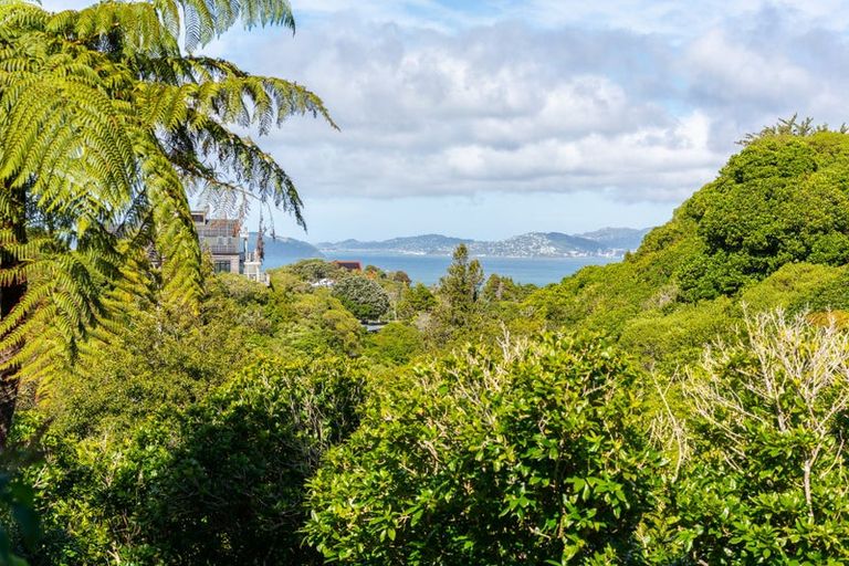 Photo of property in 51a Maungaraki Road, Korokoro, Lower Hutt, 5012