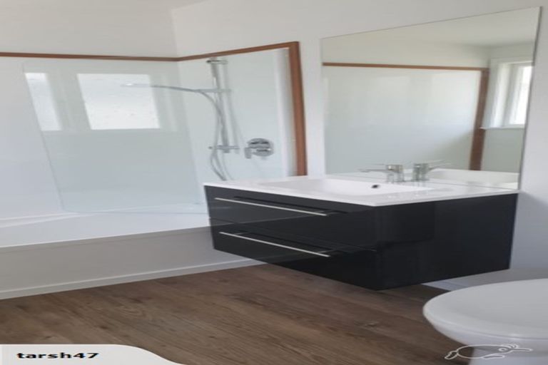 Photo of property in 16 Waimea Road, Waikanae Beach, Waikanae, 5036