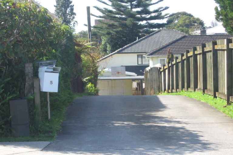 Photo of property in 5a Trimmer Terrace, Papatoetoe, Auckland, 2025