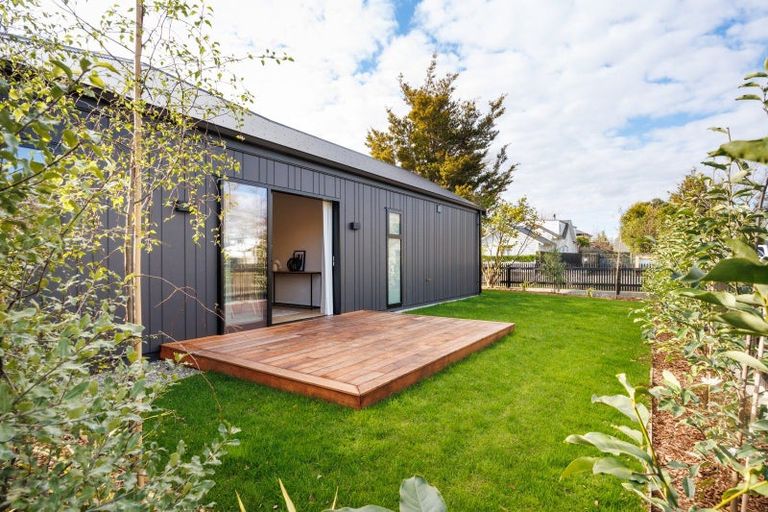 Photo of property in 42a Batt Street, West End, Palmerston North, 4410