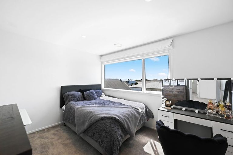 Photo of property in 33 Roy Hilton Drive, Flagstaff, Hamilton, 3210