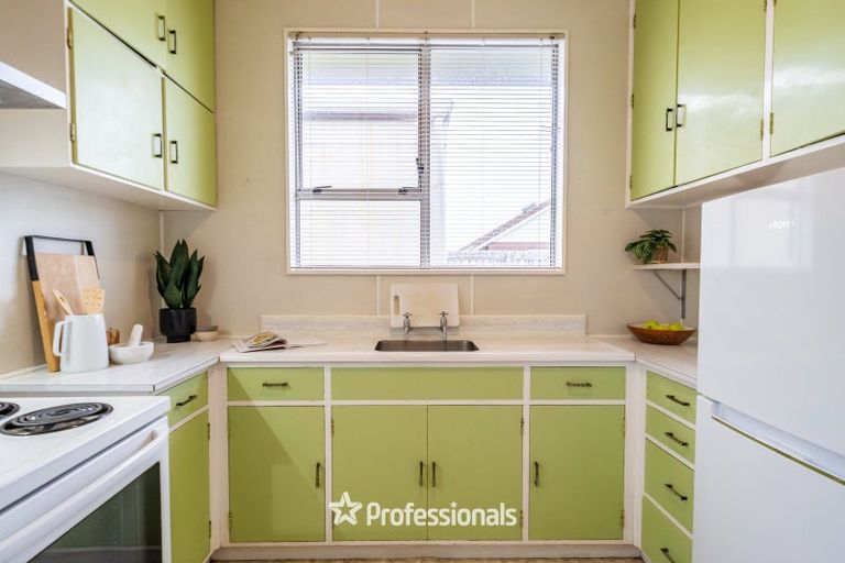 Photo of property in 1/4 Rodney Street, Waiwhetu, Lower Hutt, 5010