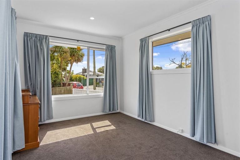 Photo of property in 27 Ebony Street, Bishopdale, Christchurch, 8053