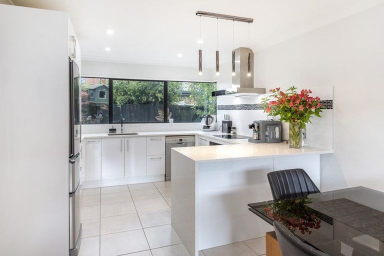 Photo of property in 84 Regency Crescent, Redwood, Christchurch, 8051