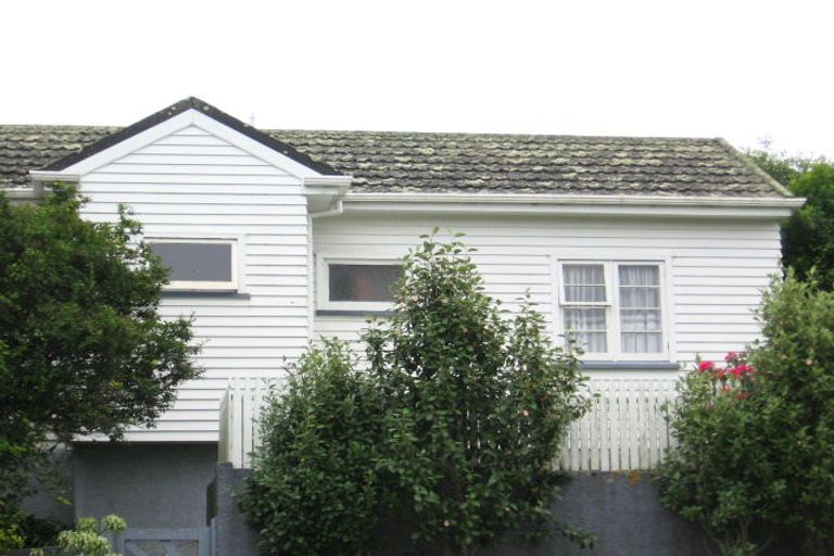 Photo of property in 44 Agra Crescent, Khandallah, Wellington, 6035