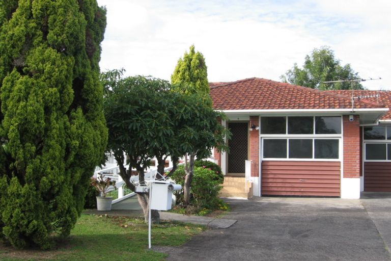 Photo of property in 2/10 Carolyn Street, Manukau, Auckland, 2025