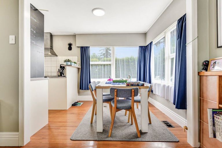 Photo of property in 44 Tudor Crescent, Chedworth, Hamilton, 3210