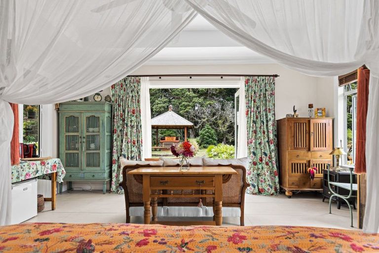 Photo of property in 28 Awanui Crescent, Matakana, Warkworth, 0985