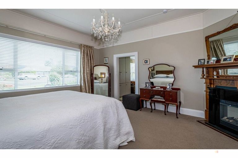 Photo of property in 12 Parsonage Road, Waimate, 7924