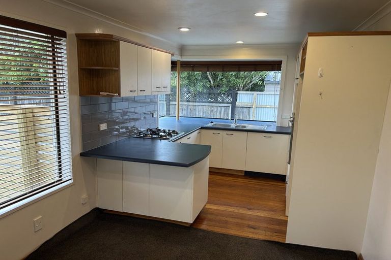 Photo of property in 2/34 Wilson Street, Islington, Christchurch, 8042