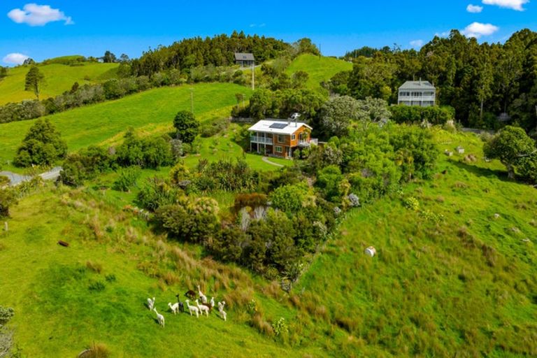 Photo of property in 87 M Greenwood Road, Leigh, 0972