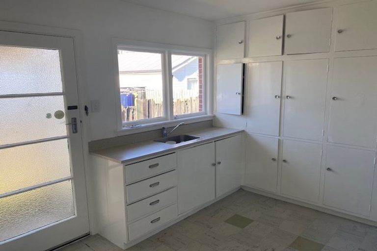 Photo of property in 2/408 Armagh Street, Linwood, Christchurch, 8011