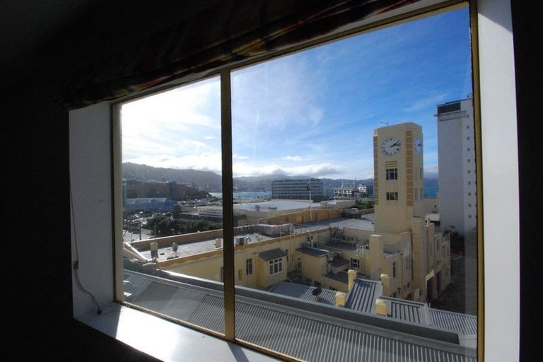 Photo of property in 6d/5 Kent Terrace, Mount Victoria, Wellington, 6011