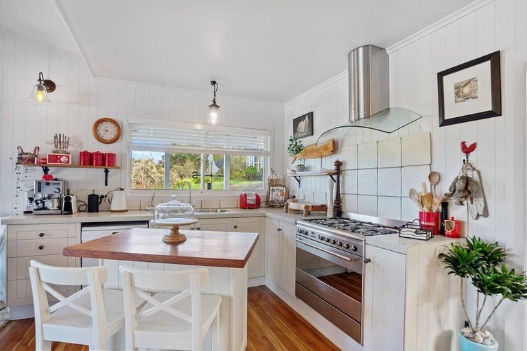 Photo of property in 43 Waiomu Valley Road, Waiomu, Thames, 3575