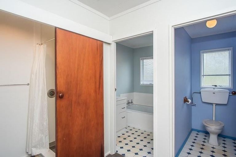 Photo of property in 166a Arawhata Road, Paraparaumu, 5032