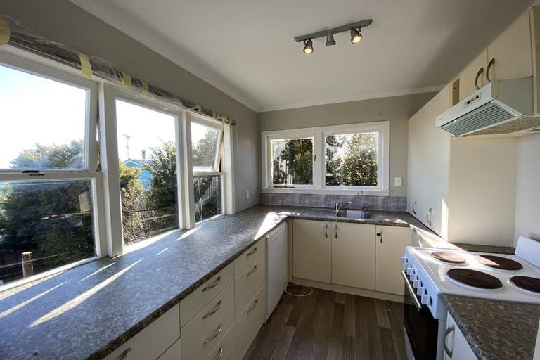 Photo of property in 1412 Whangaparaoa Road, Army Bay, Whangaparaoa, 0930