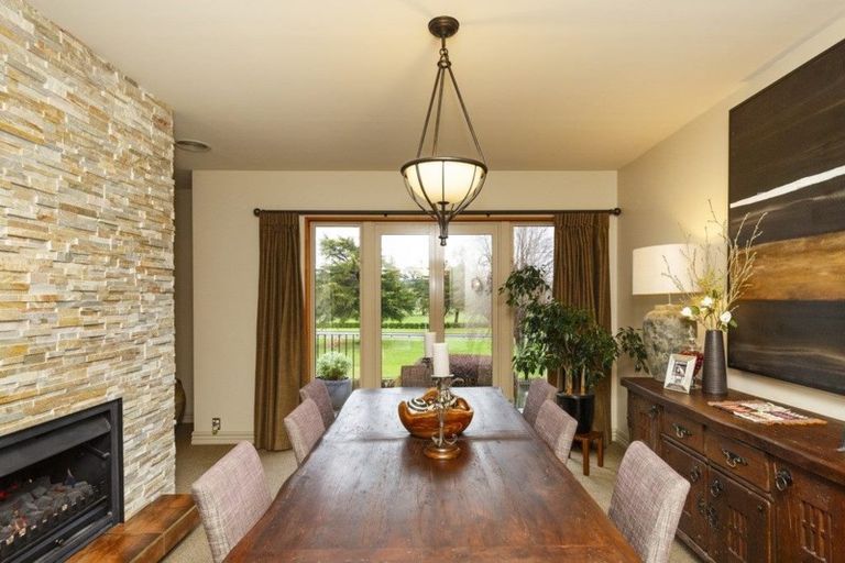 Photo of property in 17a Montgomery Terrace, Hokowhitu, Palmerston North, 4410