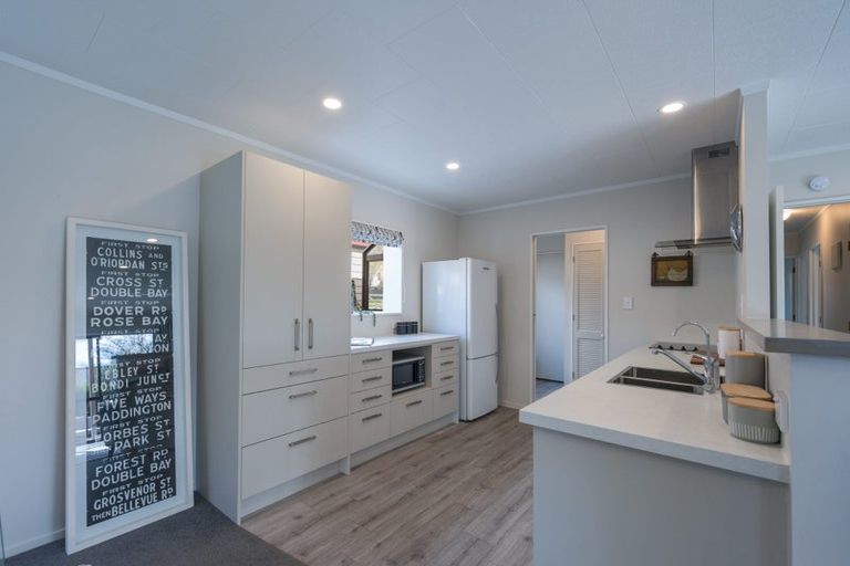 Photo of property in 72 Wensley Road, Richmond, 7020