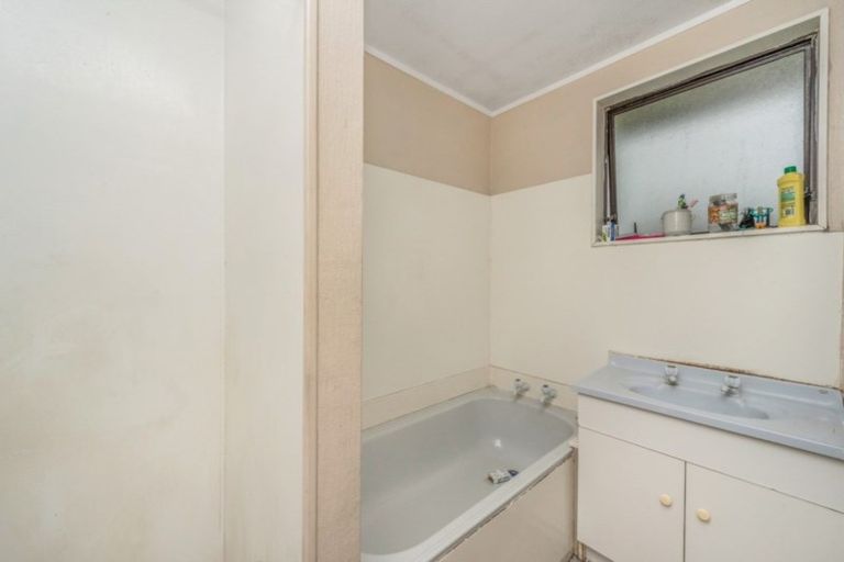 Photo of property in 20a Crawshaw Drive, Nawton, Hamilton, 3200