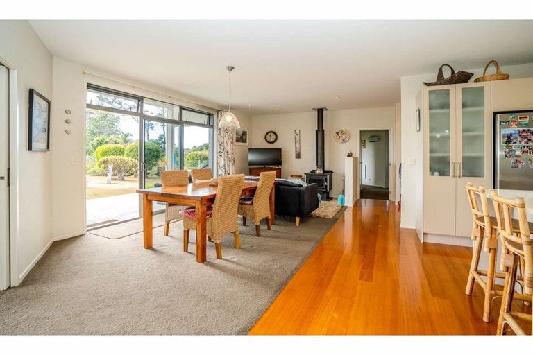 Photo of property in 43 Edmonds Road, Kerikeri, 0293