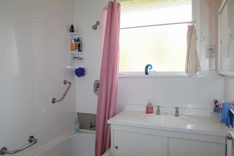 Photo of property in 7 Awamoa Road, Holmes Hill, Oamaru, 9401