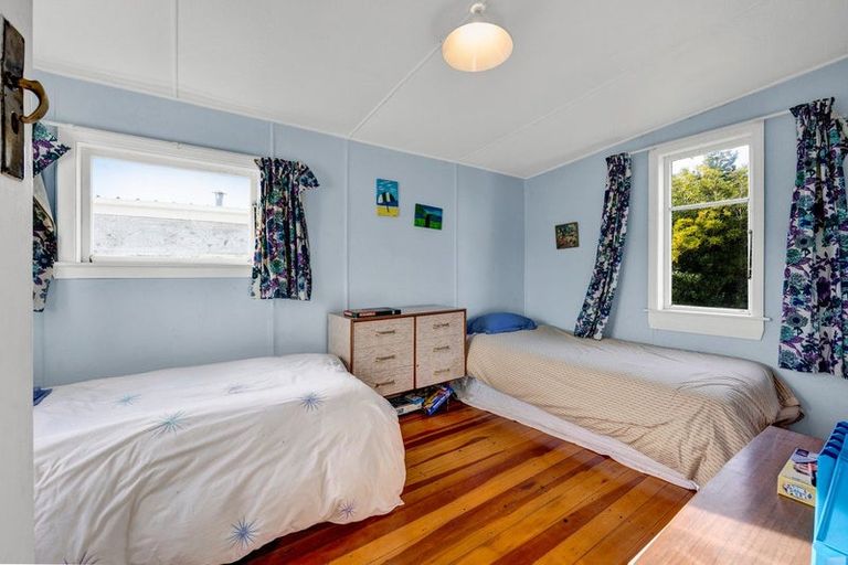 Photo of property in 14 Ohawe Terrace, Ohawe, Hawera, 4671