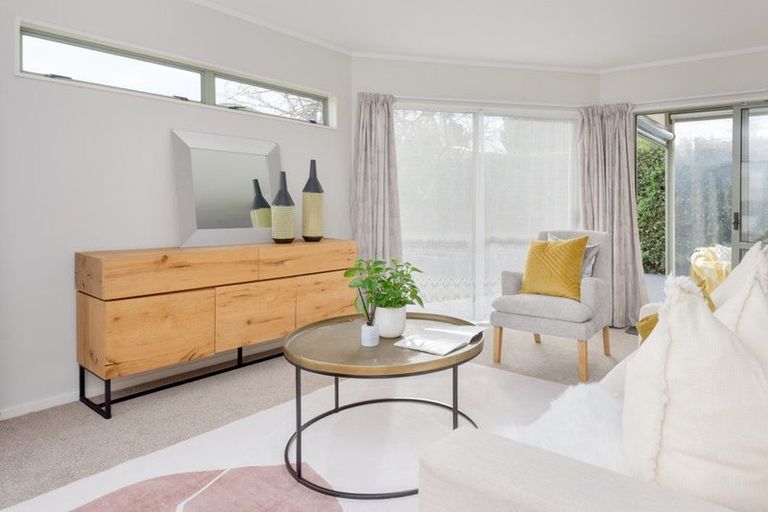 Photo of property in 1/21 Rawhiti Road, Manly, Whangaparaoa, 0930