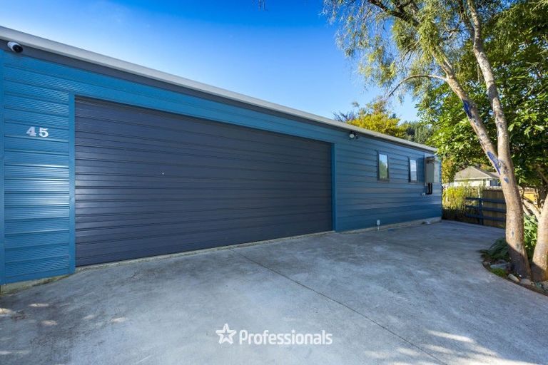 Photo of property in 45 Gillespies Road, Birchville, Upper Hutt, 5018