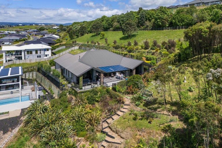 Photo of property in 49 Lakeside Terrace, Omokoroa, 3114