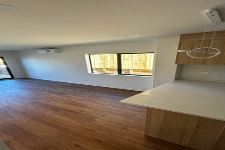 Photo of property in 12/196 Royal Road, Massey, Auckland, 0614