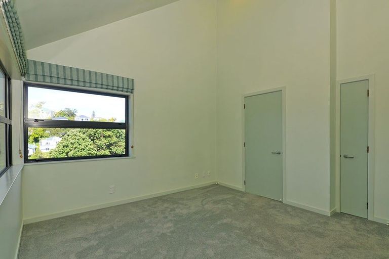 Photo of property in 5e Raroa Road, Kelburn, Wellington, 6012