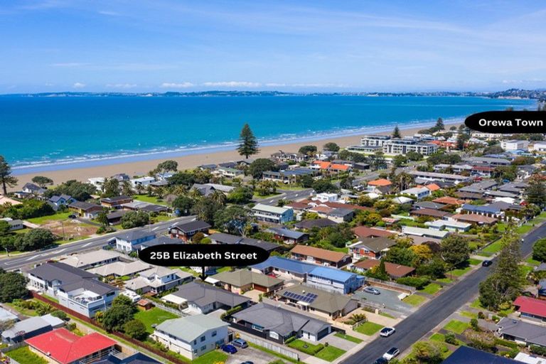 Photo of property in 25a Elizabeth Street, Orewa, 0931