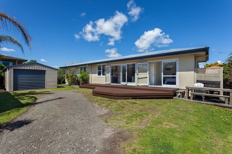 Photo of property in 398b Oceanbeach Road, Mount Maunganui, 3116