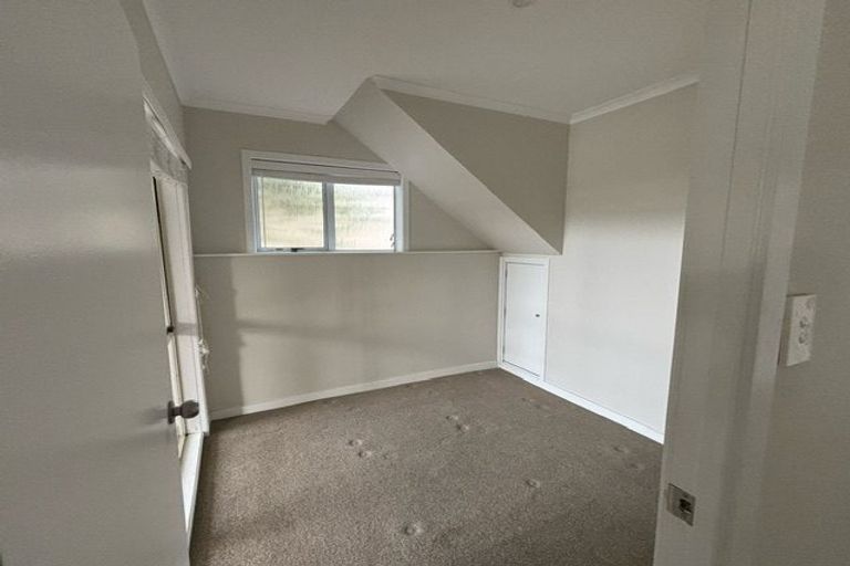 Photo of property in 41 Elliston Crescent, Stanmore Bay, Whangaparaoa, 0932