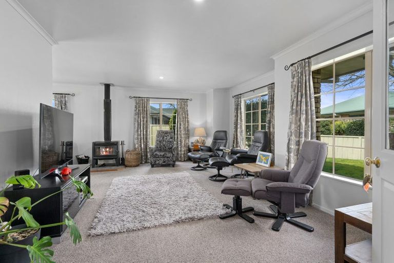 Photo of property in 14 Alba Place, Cambridge, 3434