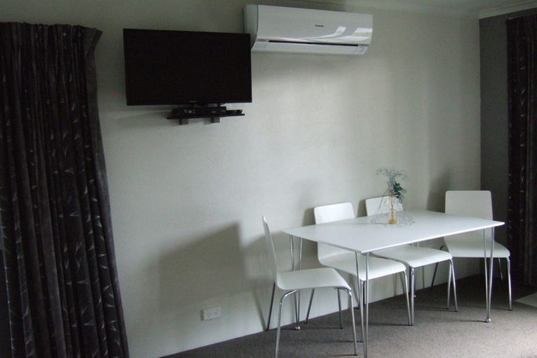 Photo of property in 8 Parkview Rise, Kensington, Whangarei, 0112