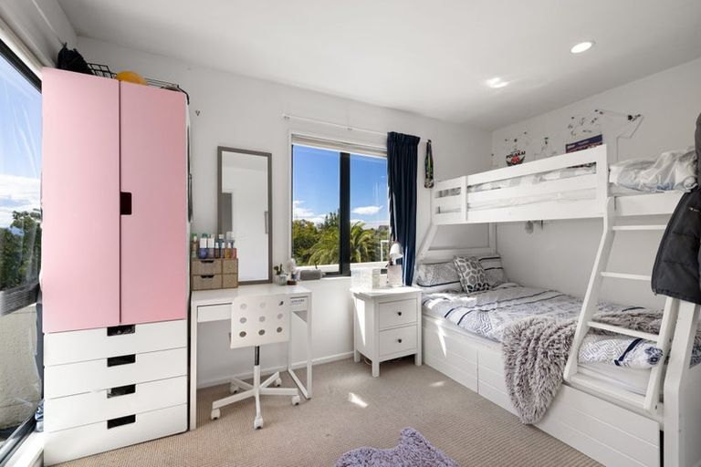 Photo of property in 37 Macmillan Avenue, Cashmere, Christchurch, 8022