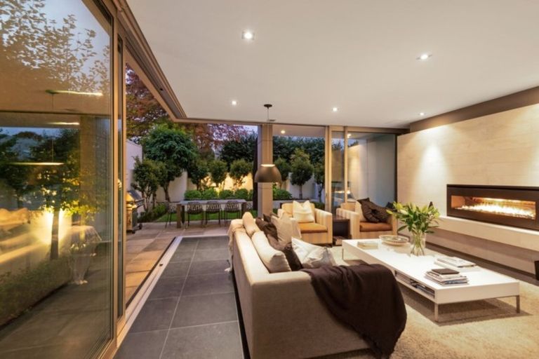 Photo of property in 26 Peacock Street, Christchurch Central, Christchurch, 8013