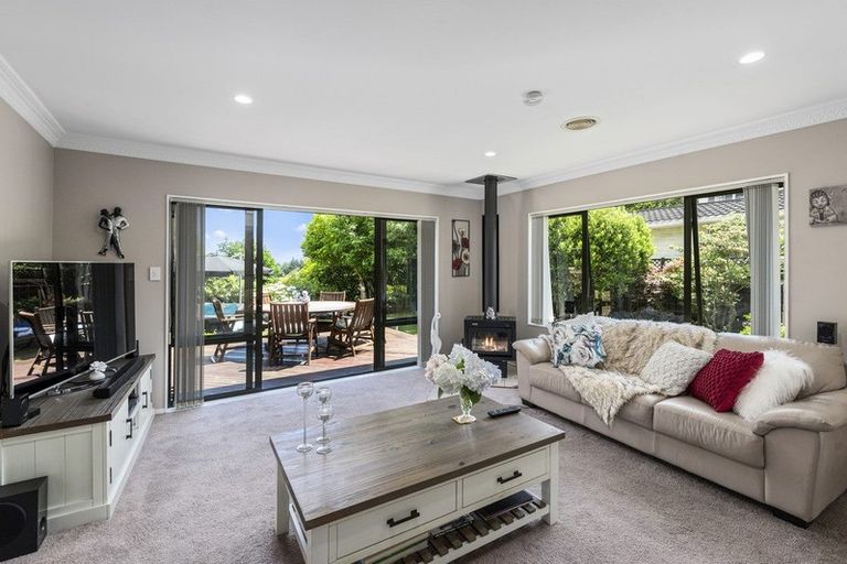 Photo of property in 31 Oriwa Crescent, Otaki, 5512