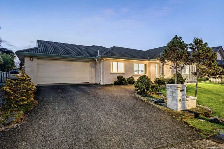 Photo of property in 1/11 Keswick Close, Northpark, Auckland, 2013