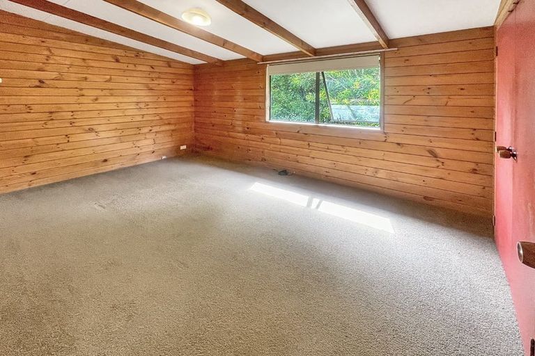 Photo of property in 22 Randal Place, Bayview, Auckland, 0629