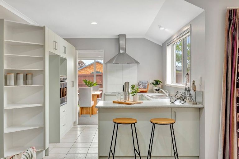 Photo of property in 31 Ravenscourt Place, Huntington, Hamilton, 3210