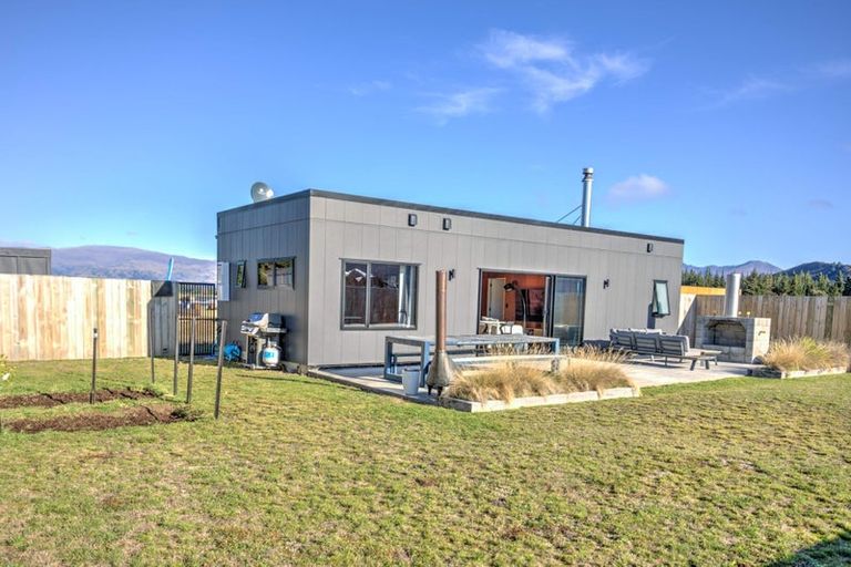 Photo of property in 11 Lost Burn Road, Lake Hawea, Wanaka, 9382